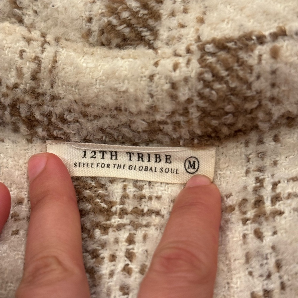 12th Tribe Shacket - Picture 2 of 3